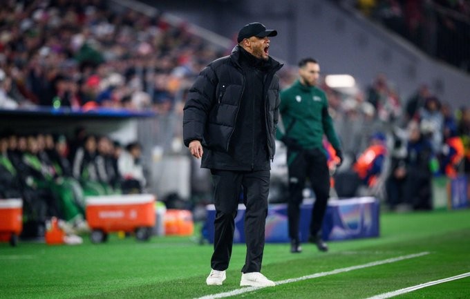 كومباني: كانت مباراة صعبة، وحققنا الأهم